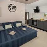 Cozy In With Wifi Umago
